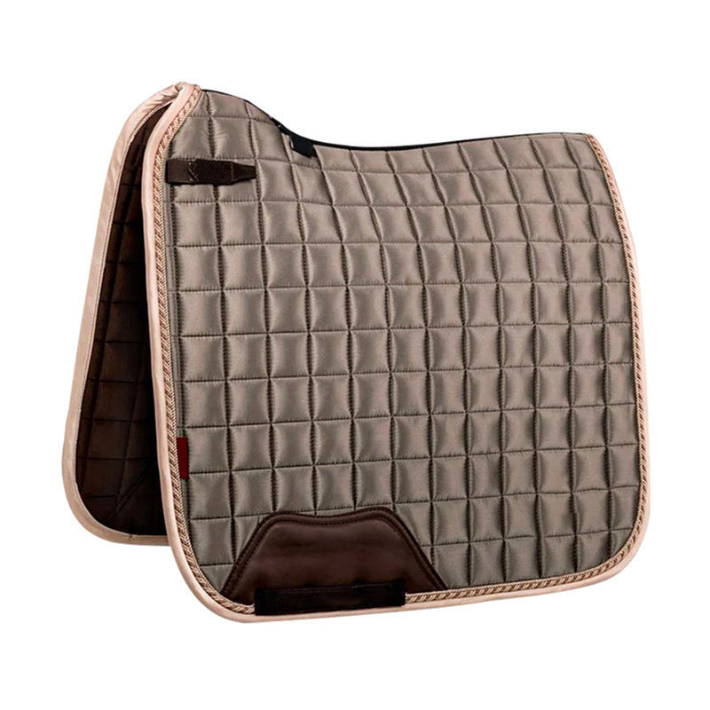 Dressage Saddle Pads Non-slip, shock-absorbing, and breathable