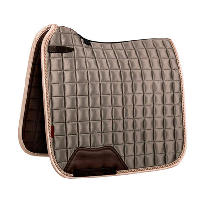 Dressage Saddle Pads Non-slip, shock-absorbing, and breathable